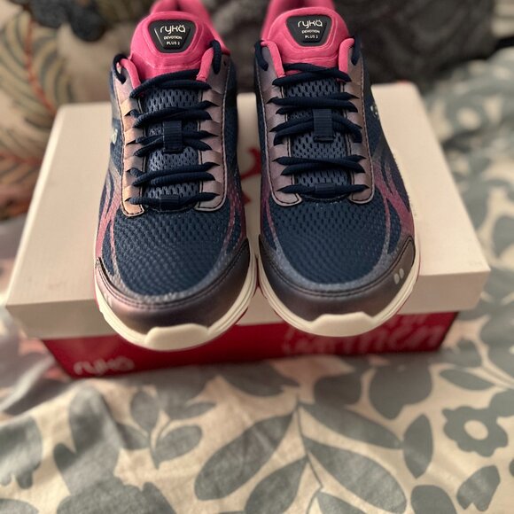 Women's Ryka Devotion Plus 2 Walking Sneaker - Picture 5 of 6